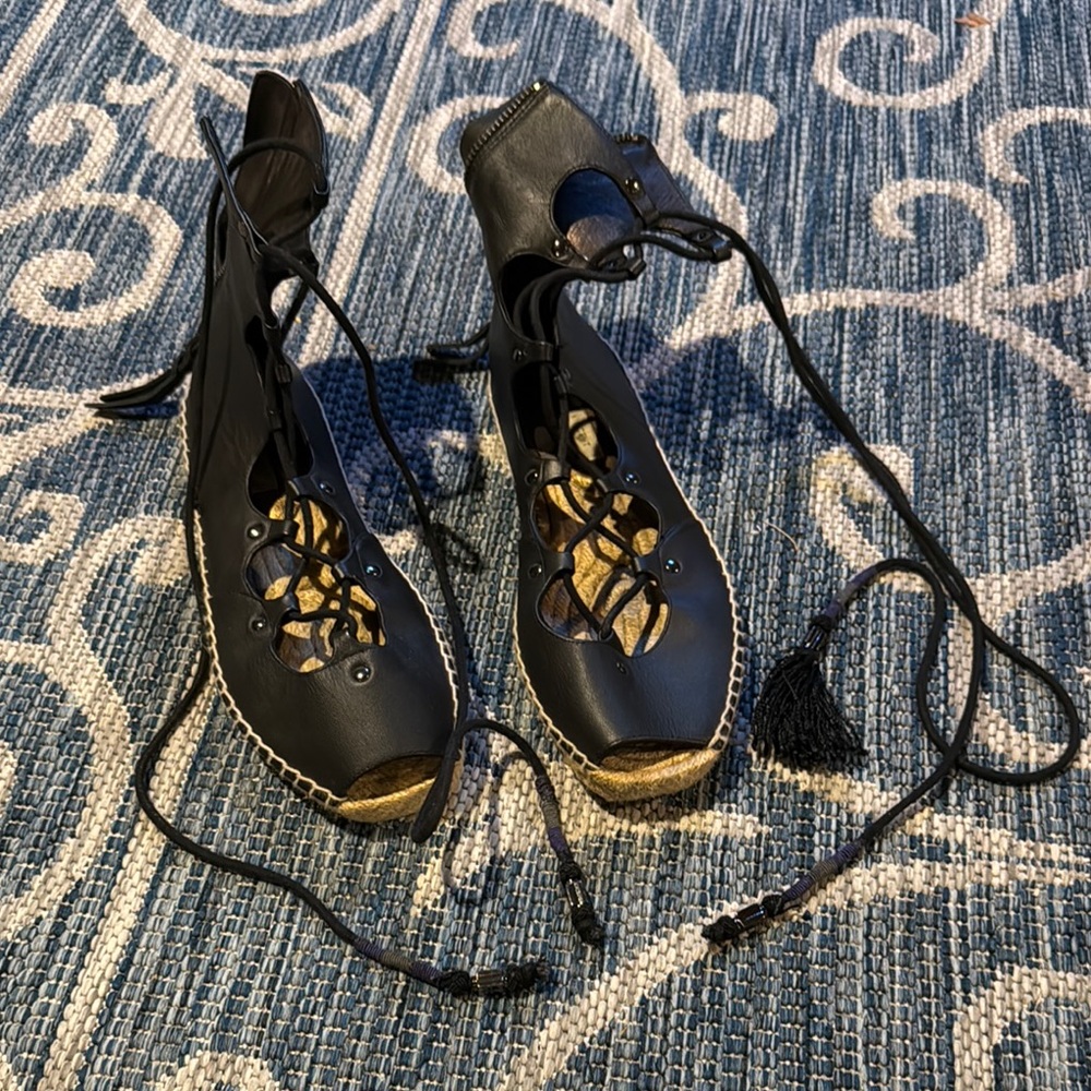 Cynthia Vincent Elegant Black Lace-Up Women's Shoes